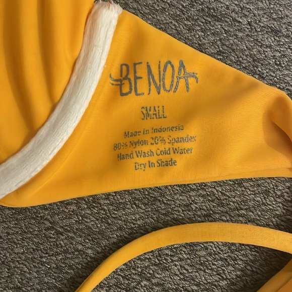 Small Benoa Top - Picture 3 of 3